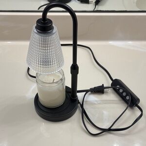 Black and White Candle Warmer Lamp